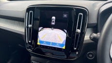 Volvo XC40 2.0 B4P Ultra Dark 5dr Auto Petrol Estate